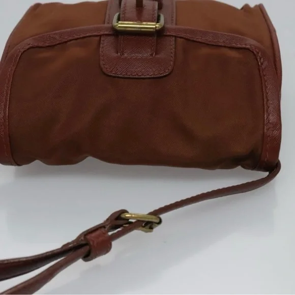 Vintage Prada Brown nylon waist Bag - Picture 4 of 13